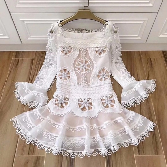 SOLD… White Ruffled & Lace Dress - Picture 7 of 14